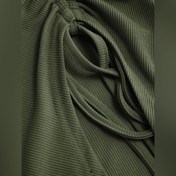 NWT Ribbed Button Drawstring Midi Dress - Picture 5 of 8